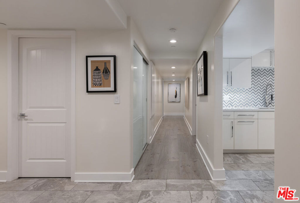 155 N Hamilton Drive - Photo 7
