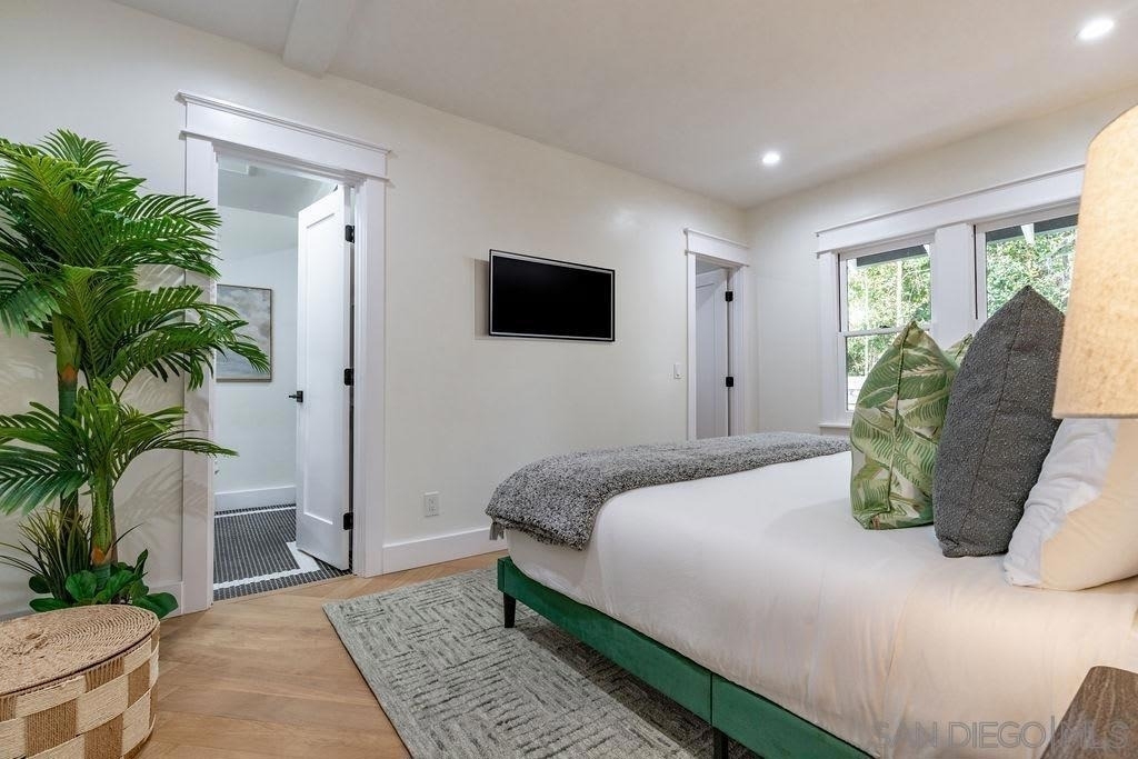725 Pennsylvania Ave - Photo 31