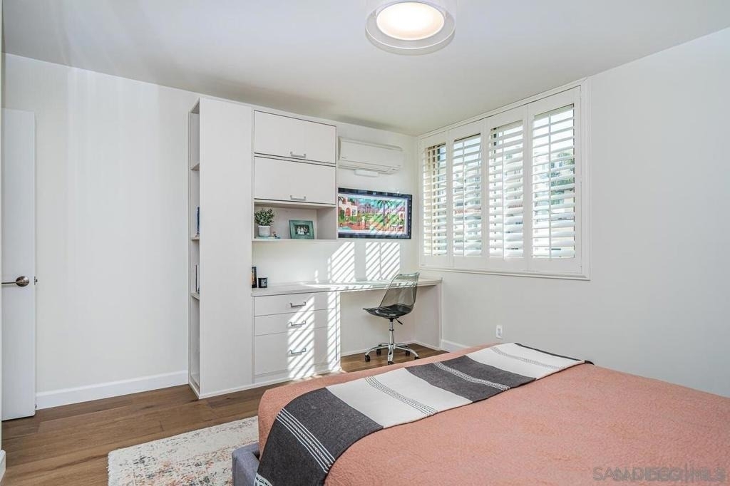 909 Coast Blvd - Photo 11