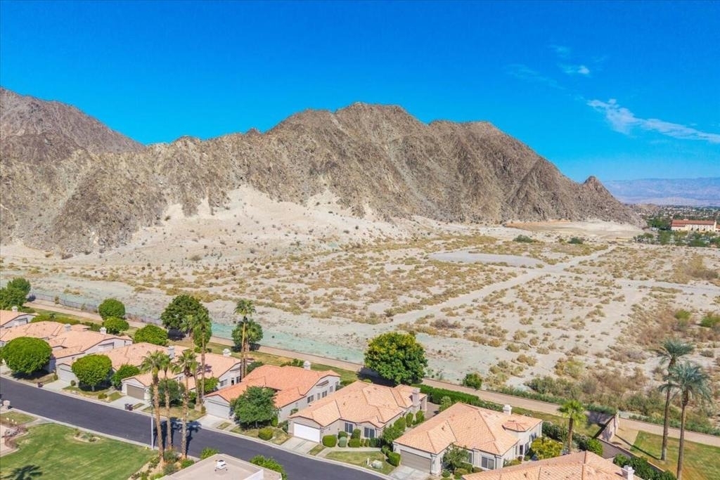 48137 Vista Cielo - Photo 41