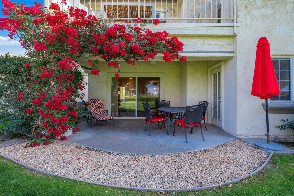207 Desert Falls Circle - Photo 1
