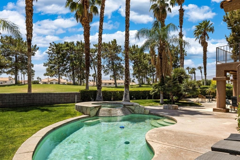 351 Augusta Drive - Photo 3