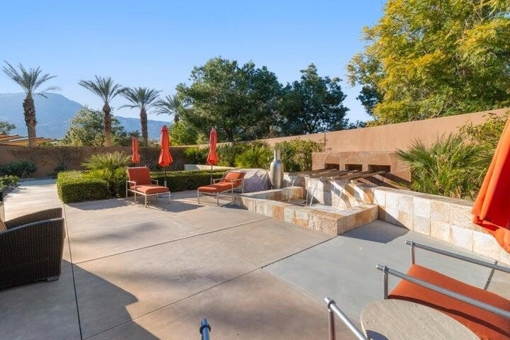 60636 Desert Shadows Drive - Photo 33