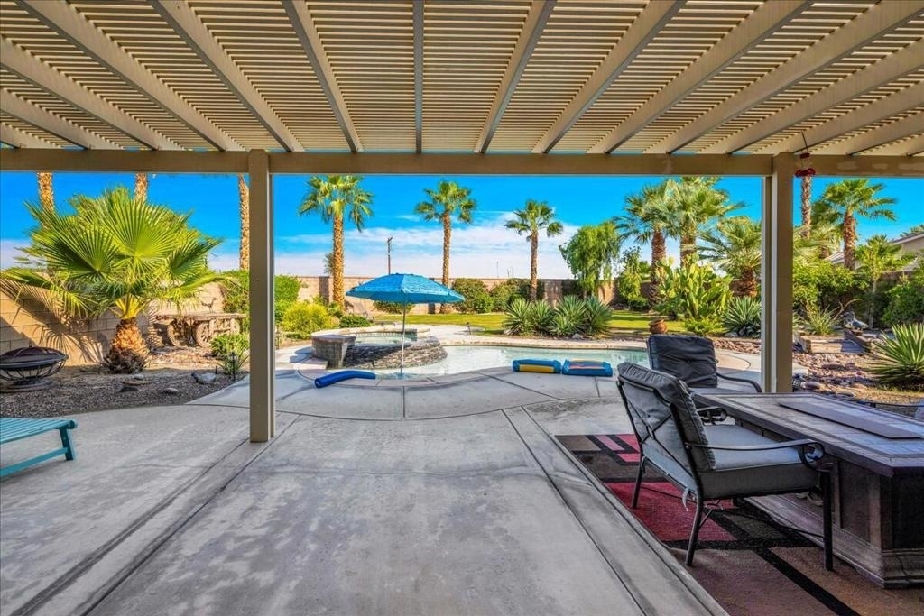 60636 Desert Shadows Drive - Photo 60