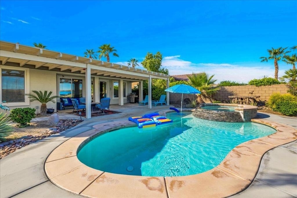 60636 Desert Shadows Drive - Photo 63