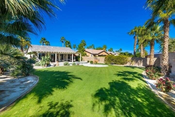 60636 Desert Shadows Drive - Photo 13