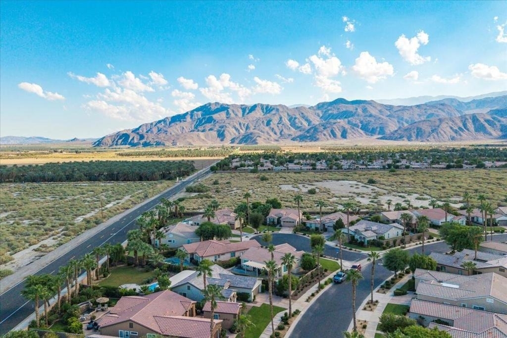 60636 Desert Shadows Drive - Photo 75