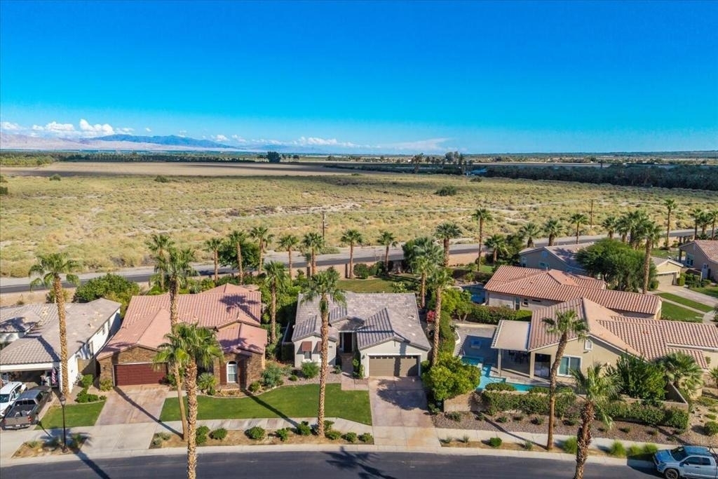 60636 Desert Shadows Drive - Photo 38