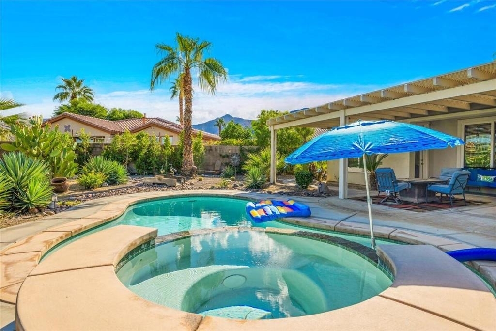 60636 Desert Shadows Drive - Photo 64
