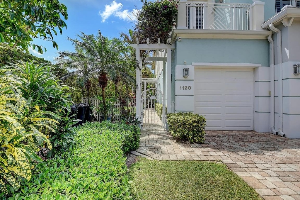 1120 Ocean Terrace - Photo 4
