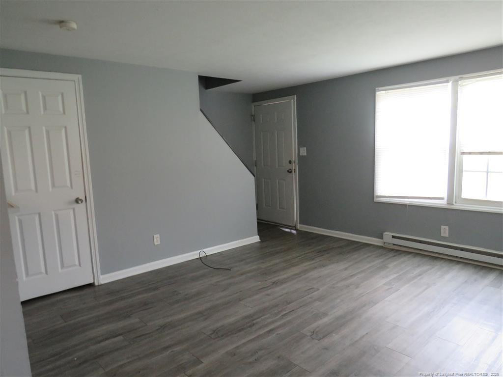 1914 King George Drive - Photo 2