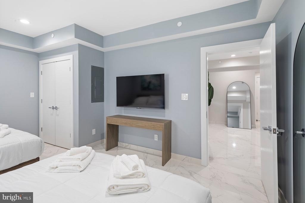 5311 Atlantic Avenue - Photo 10