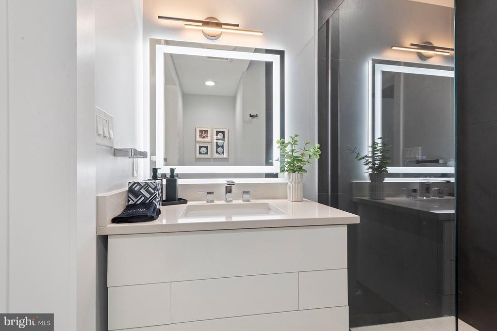 5311 Atlantic Avenue - Photo 14