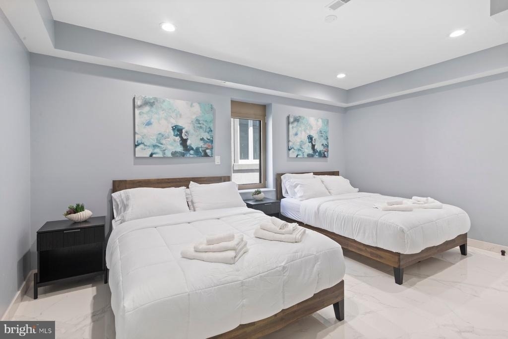 5311 Atlantic Avenue - Photo 8