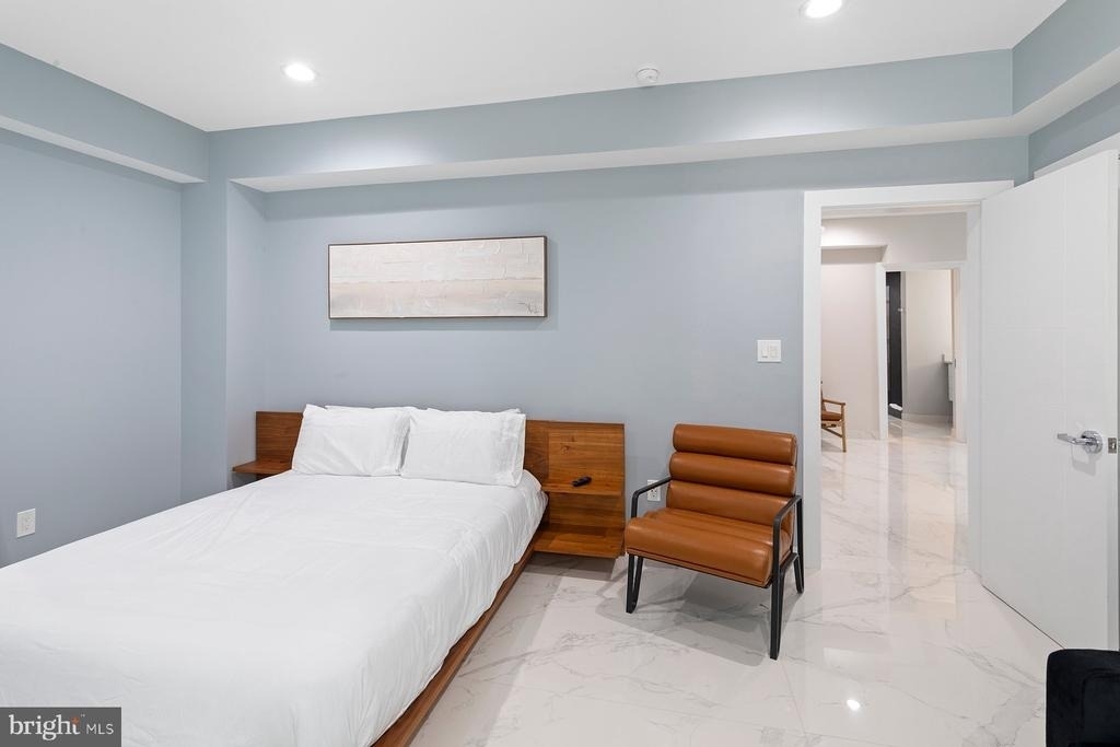5311 Atlantic Avenue - Photo 17