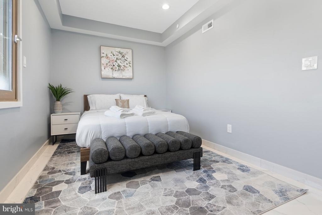 5311 Atlantic Avenue - Photo 11