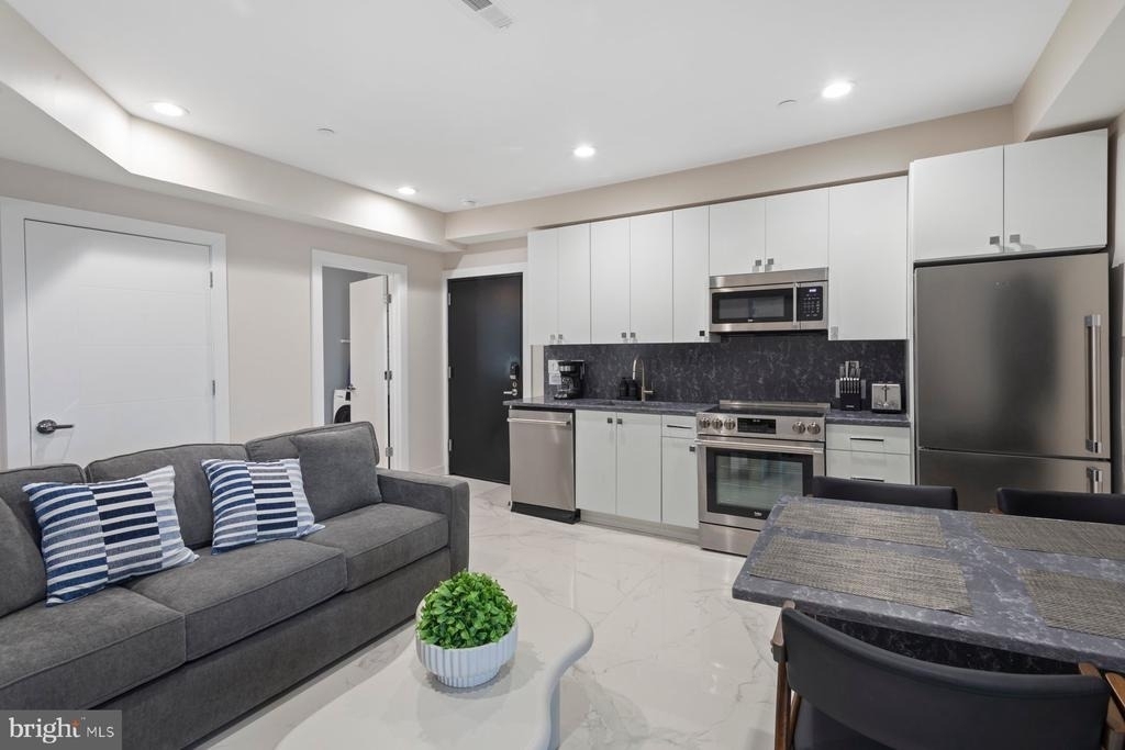 5311 Atlantic Avenue - Photo 7