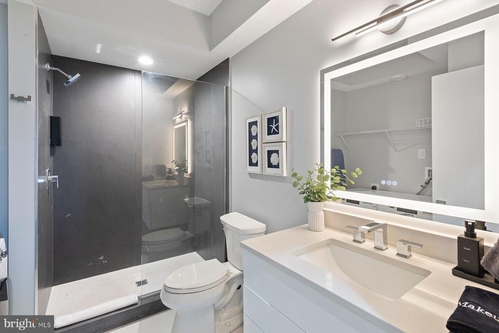 5311 Atlantic Avenue - Photo 10
