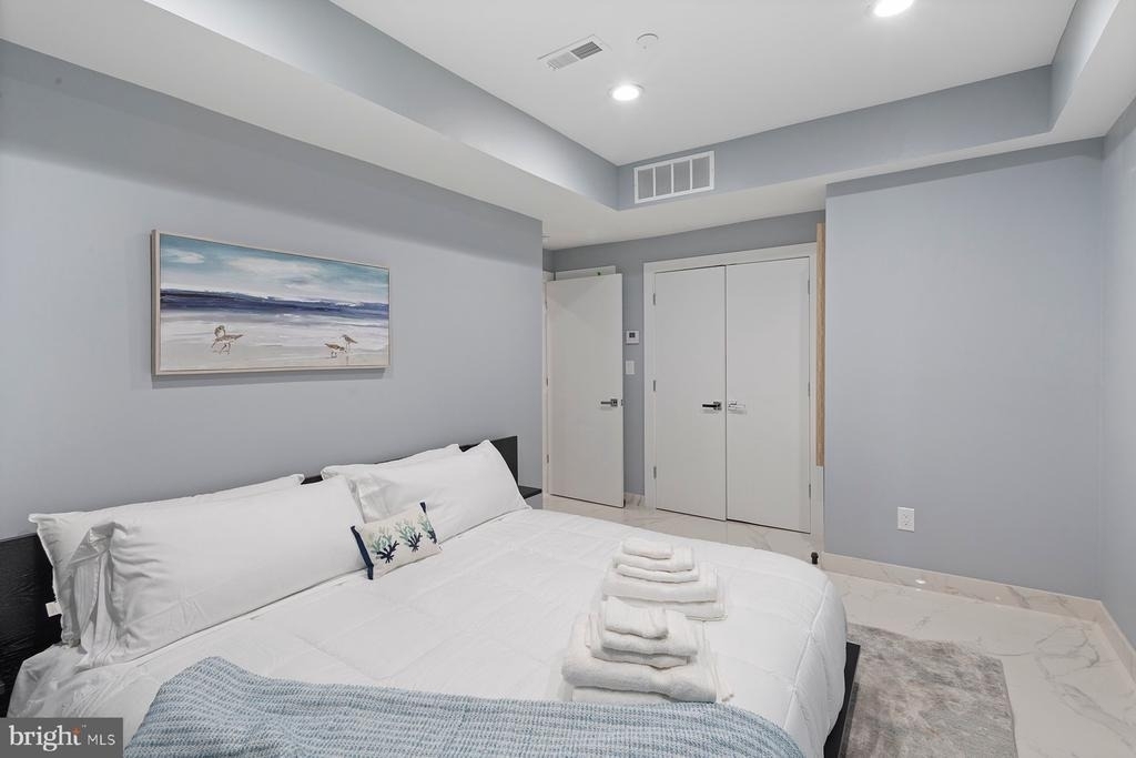 5311 Atlantic Avenue - Photo 15
