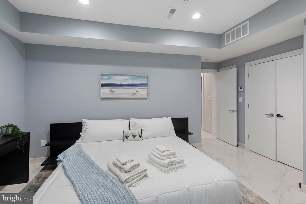 5311 Atlantic Avenue - Photo 14