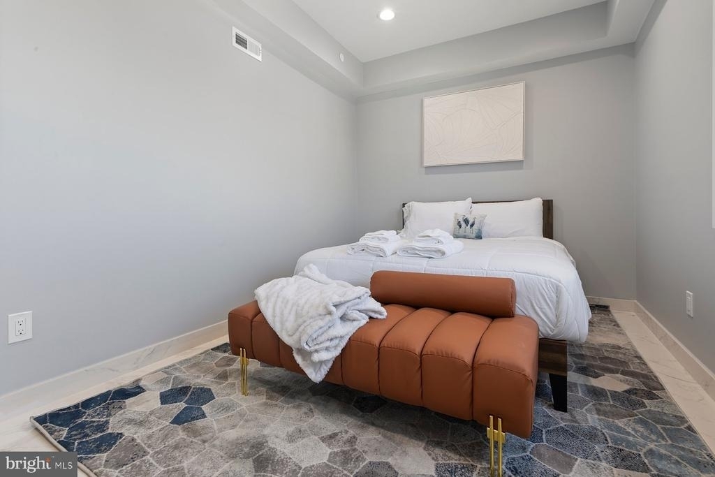5311 Atlantic Avenue - Photo 9