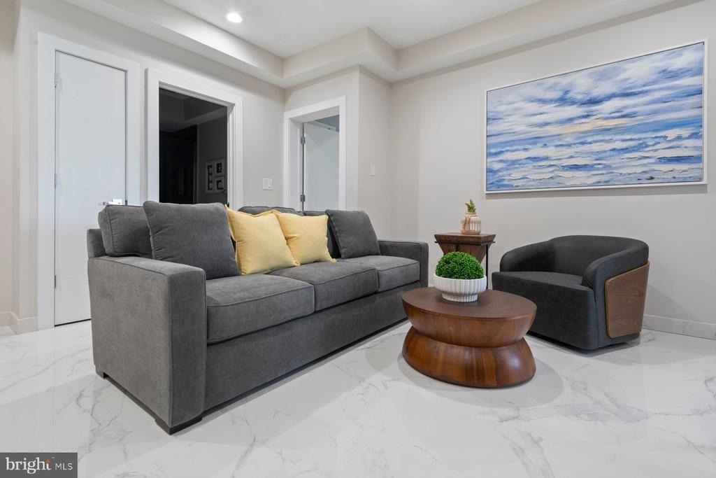 5311 Atlantic Avenue - Photo 17