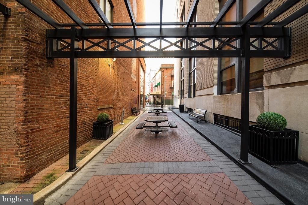 26 S Calvert Street - Photo 9