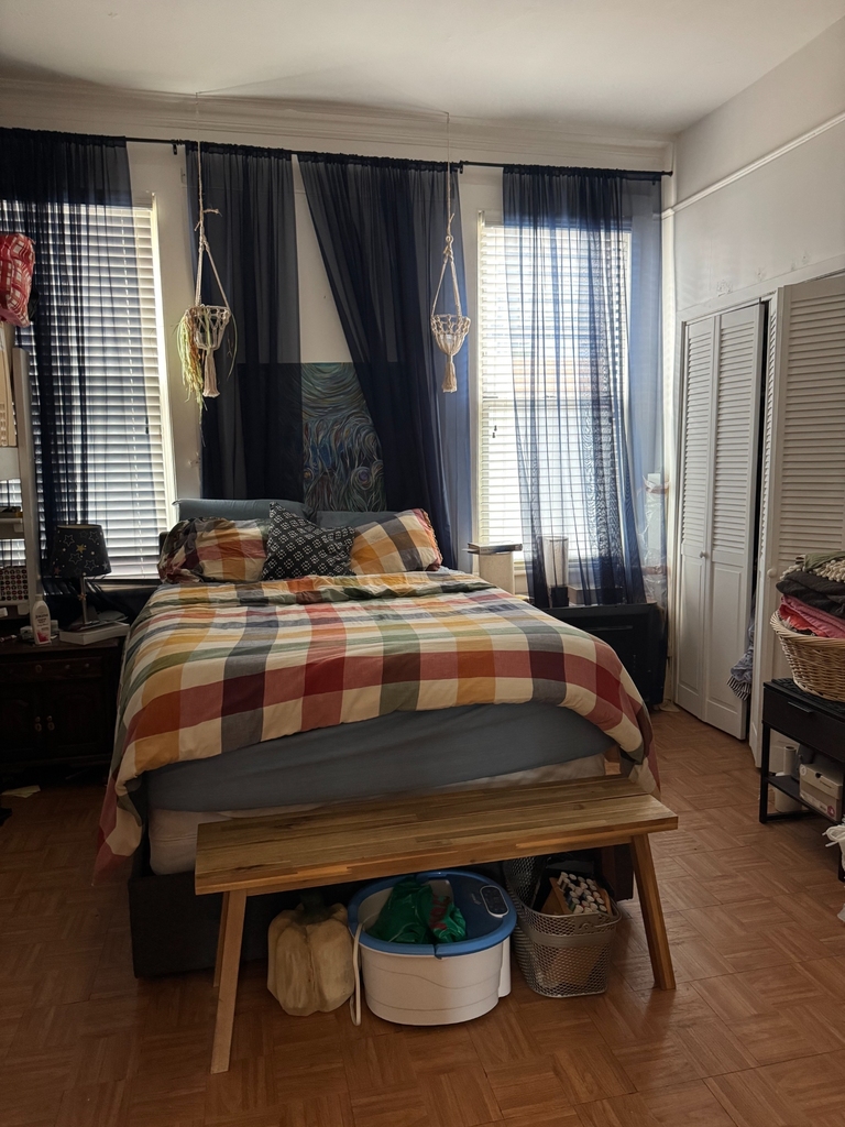 38-31 27th Street - Photo 5