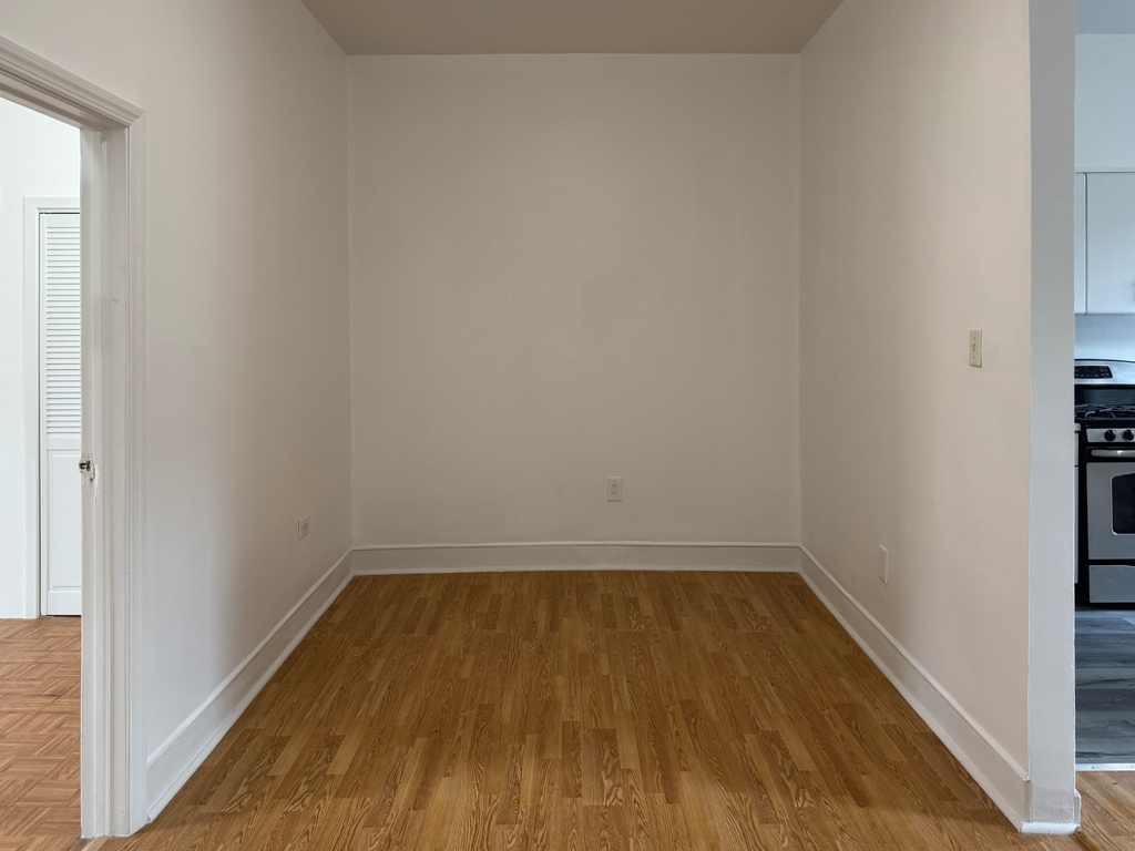 38-31 27th Street - Photo 10