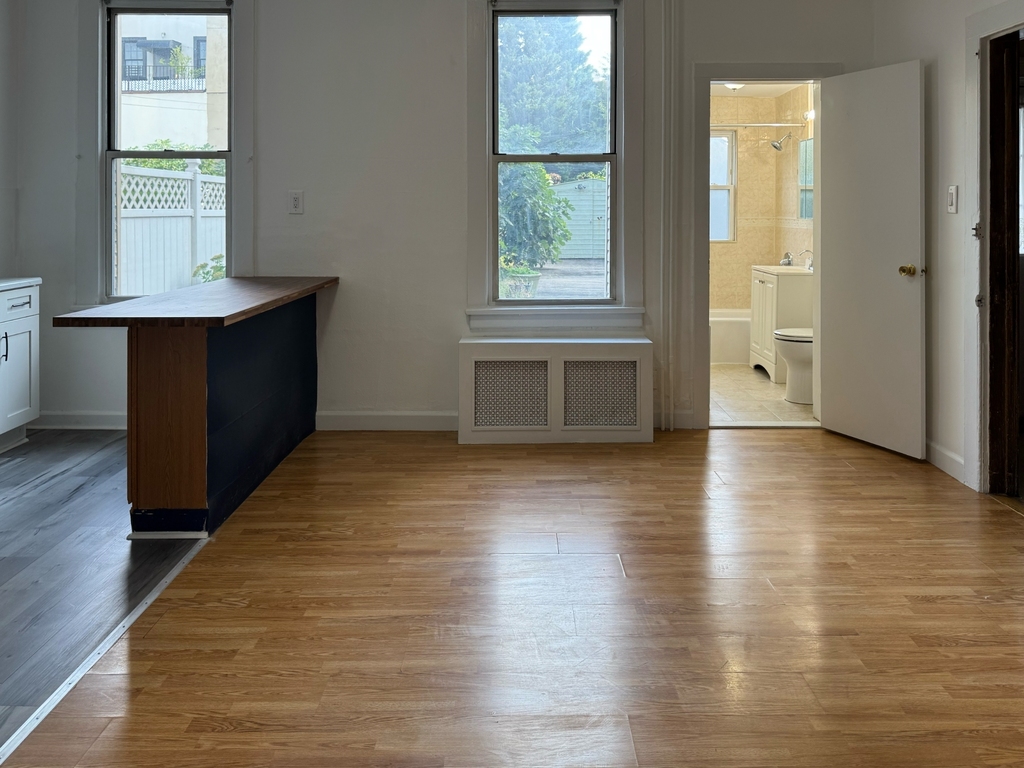 38-31 27th Street - Photo 6