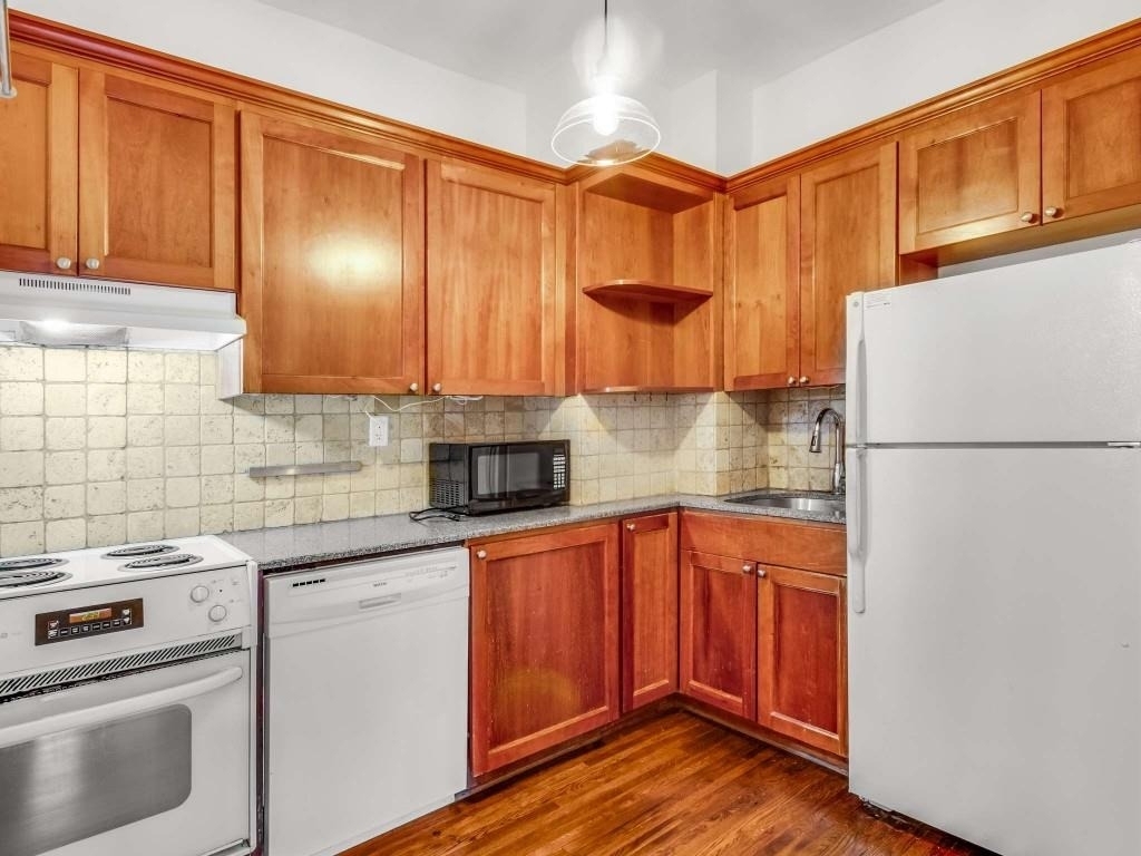 198 Ponce De Leon Avenue Ne - Photo 16