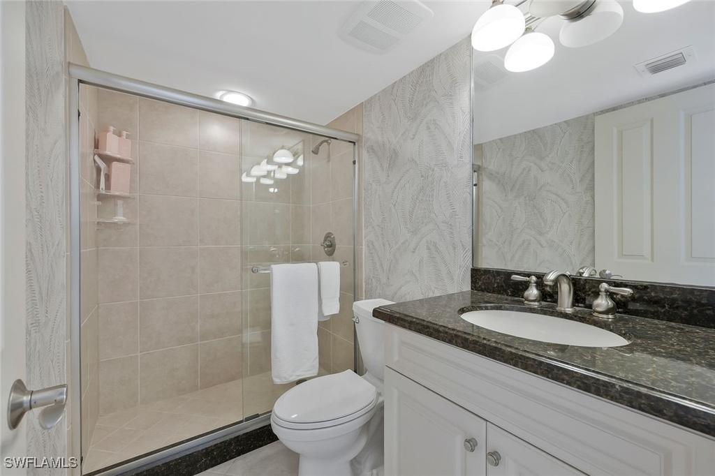 4451 Gulf Shore Boulevard N - Photo 32