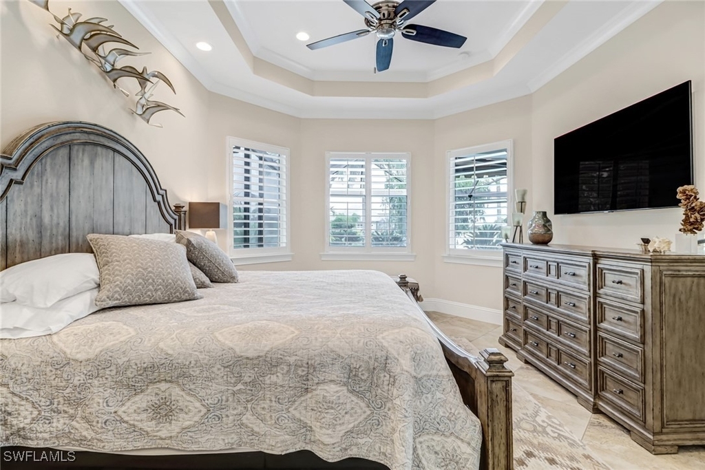 6487 Warwick Avenue - Photo 16