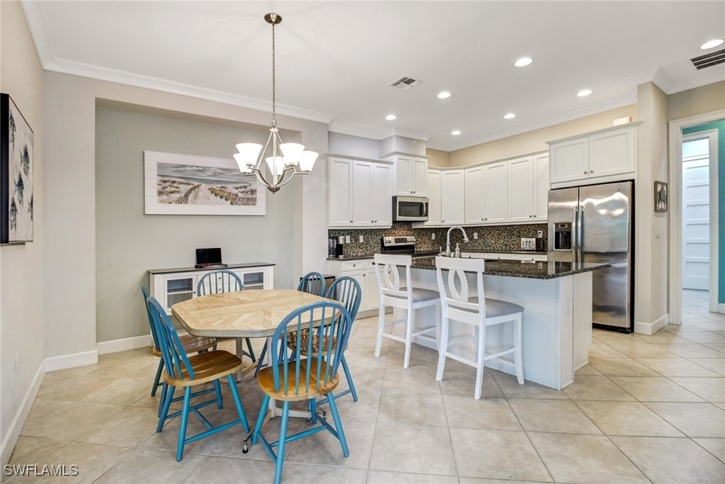 7194 Dominica Drive - Photo 4