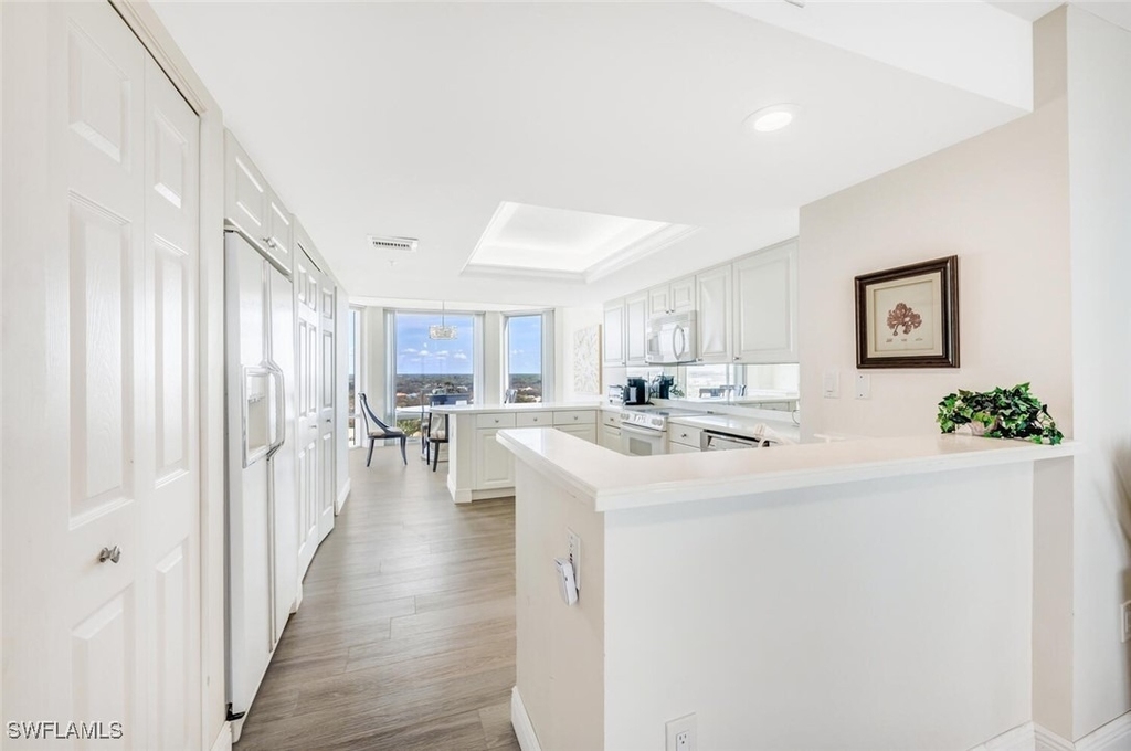 6849 Grenadier Boulevard - Photo 6