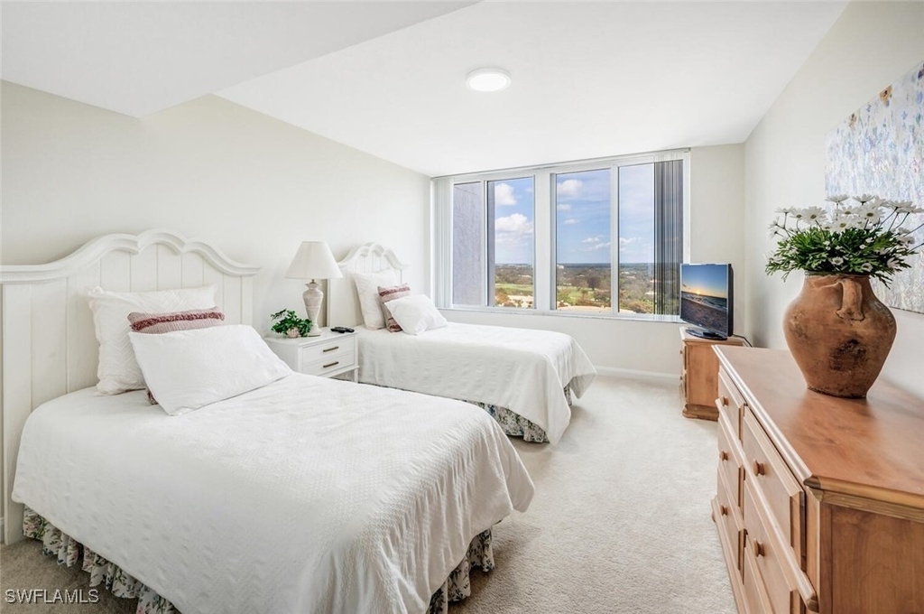 6849 Grenadier Boulevard - Photo 19