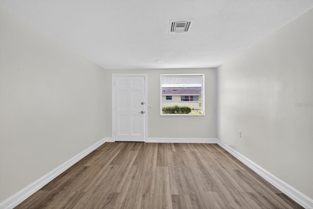 5409 Oceanic Road - Photo 17