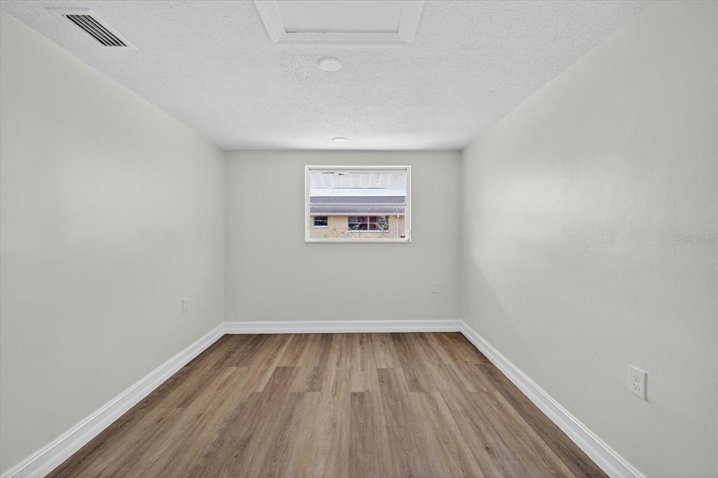 5409 Oceanic Road - Photo 10