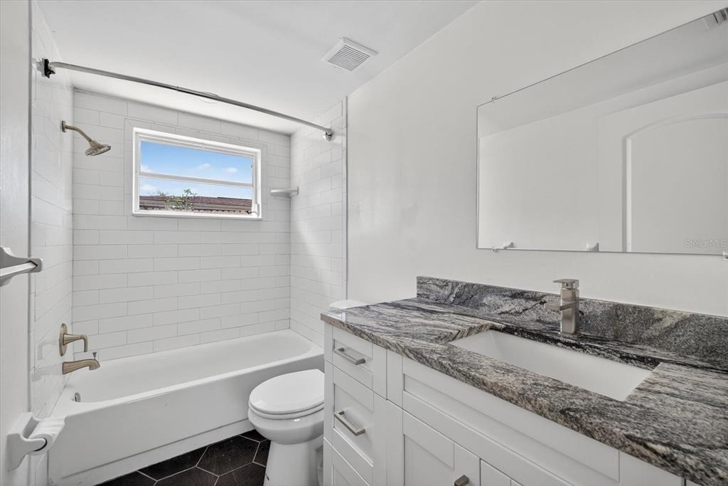 5409 Oceanic Road - Photo 13