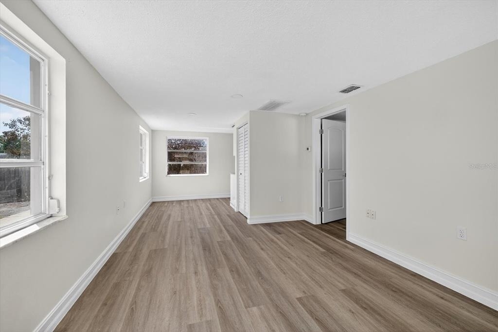 5409 Oceanic Road - Photo 3