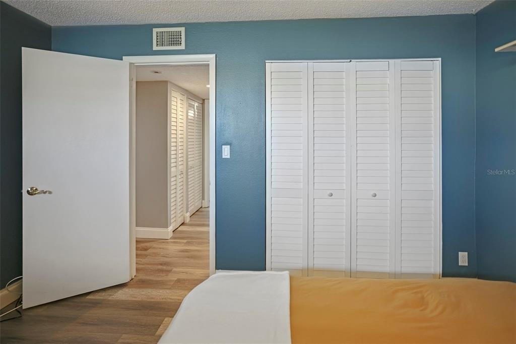 401 150th Avenue - Photo 32