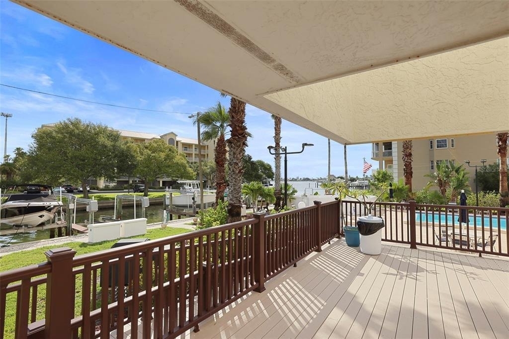401 150th Avenue - Photo 39