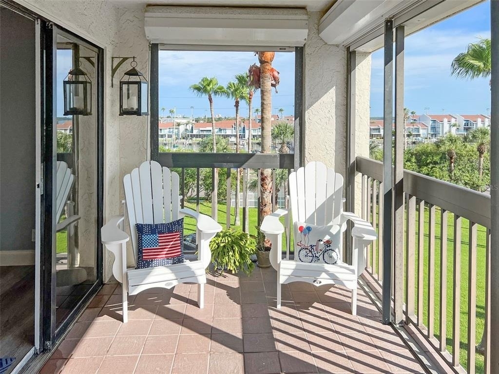 401 150th Avenue - Photo 5