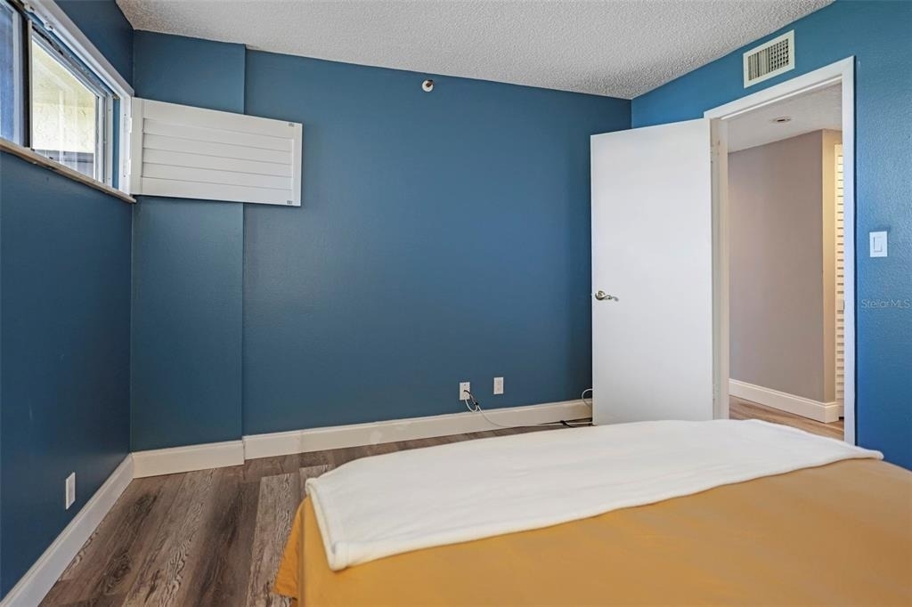 401 150th Avenue - Photo 31