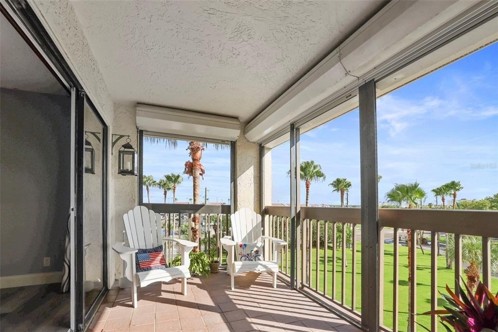 401 150th Avenue - Photo 4