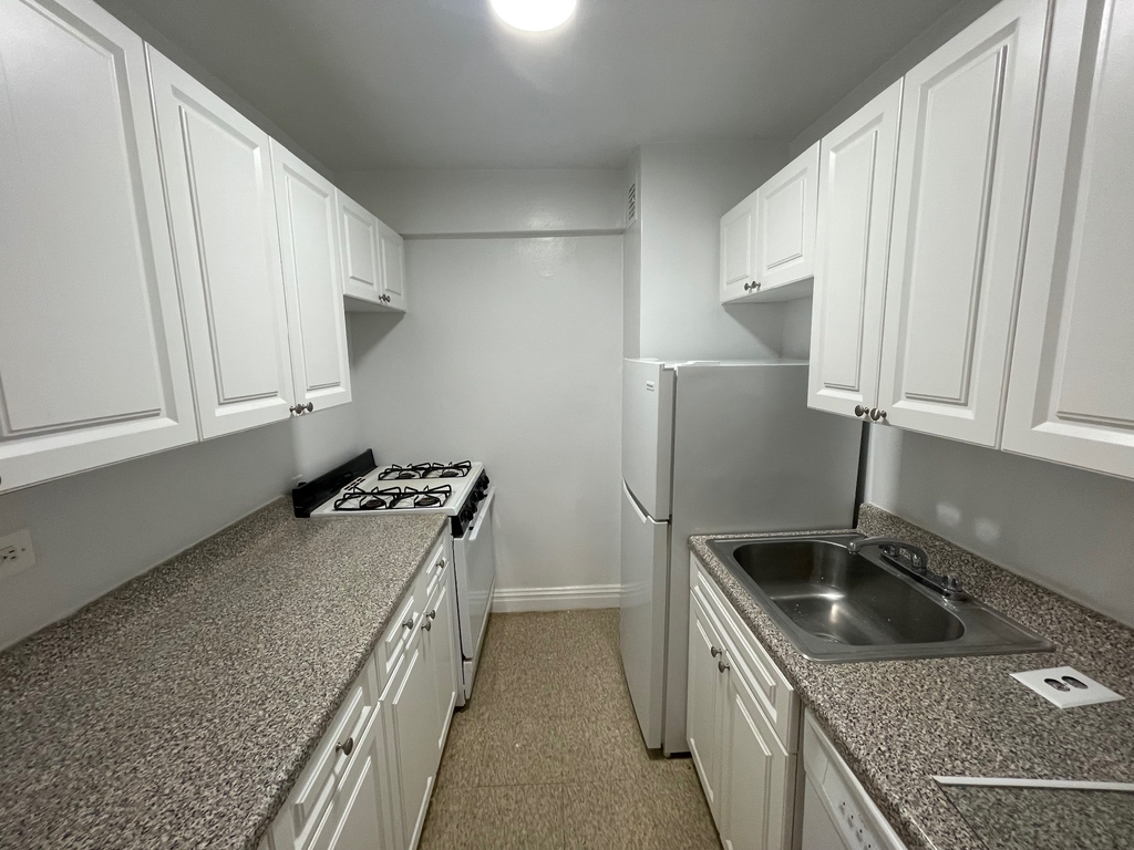 67-15 102nd Street - Photo 1