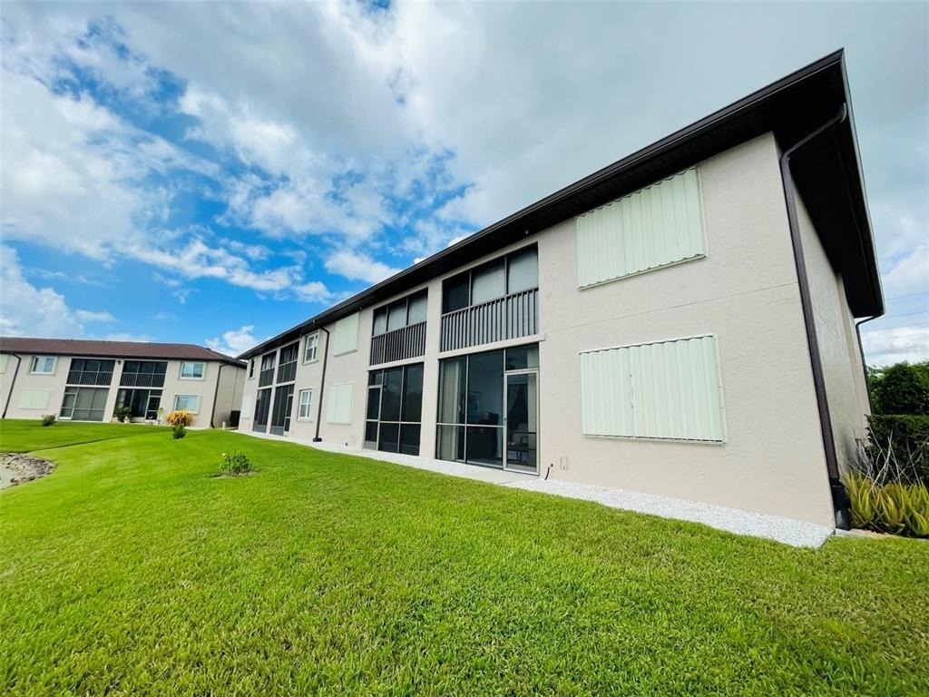 25100 Sandhill Boulevard - Photo 16