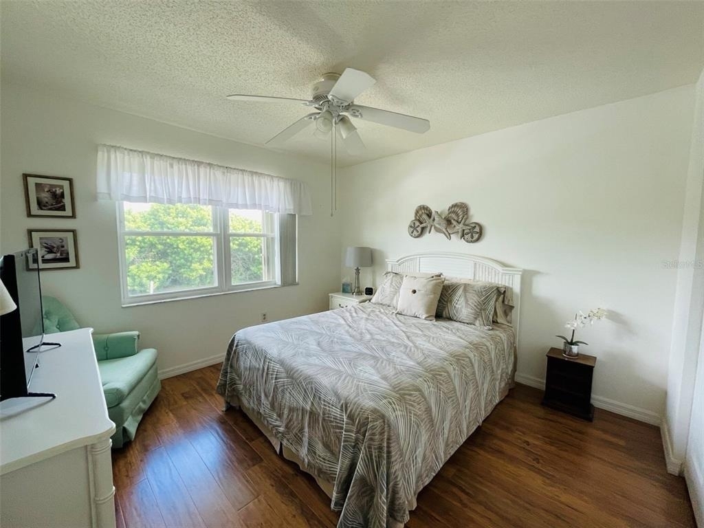 25100 Sandhill Boulevard - Photo 12