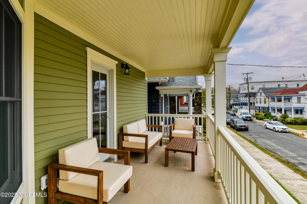 22 Atlantic Avenue - Photo 3