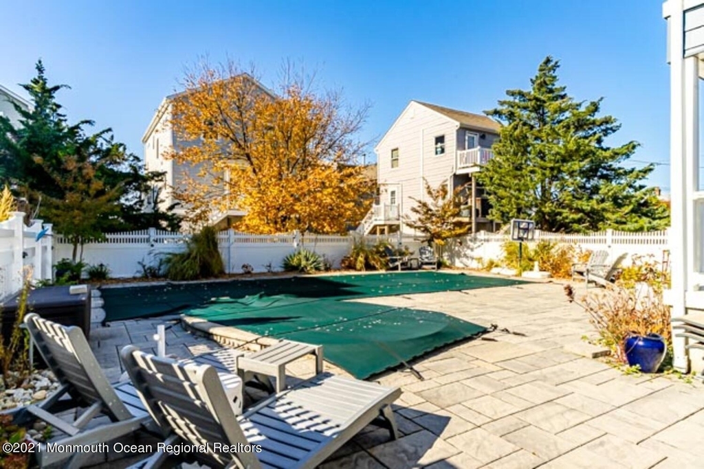 233 12th Avenue - Photo 49